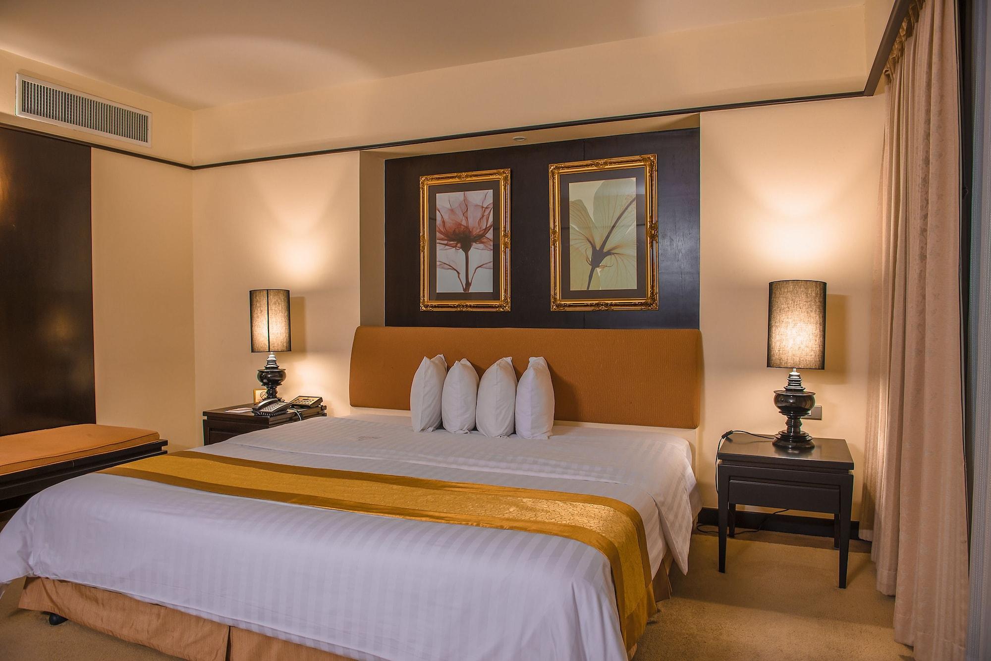 Pantip Suites Bangkok Dış mekan fotoğraf