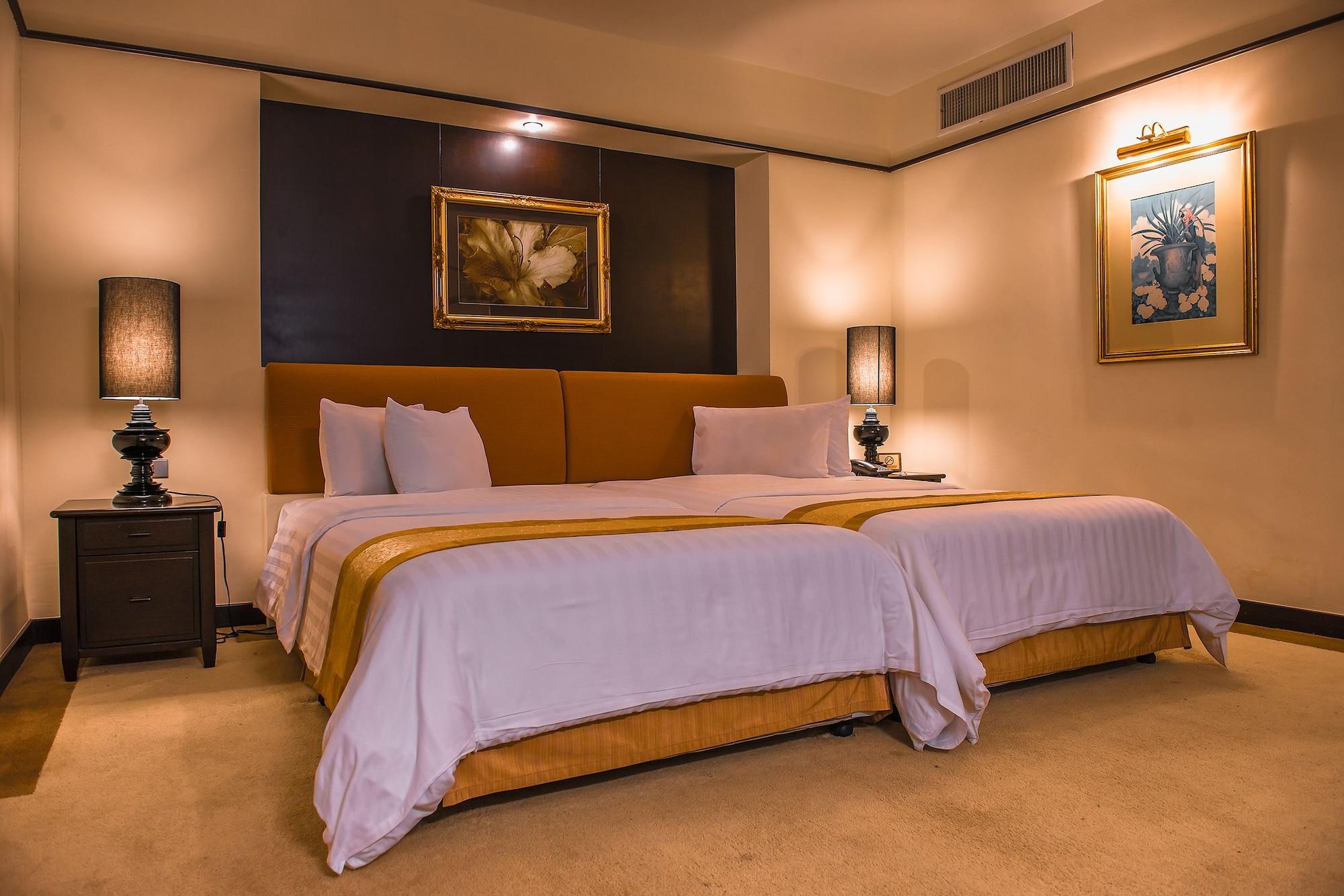 Pantip Suites Bangkok Dış mekan fotoğraf